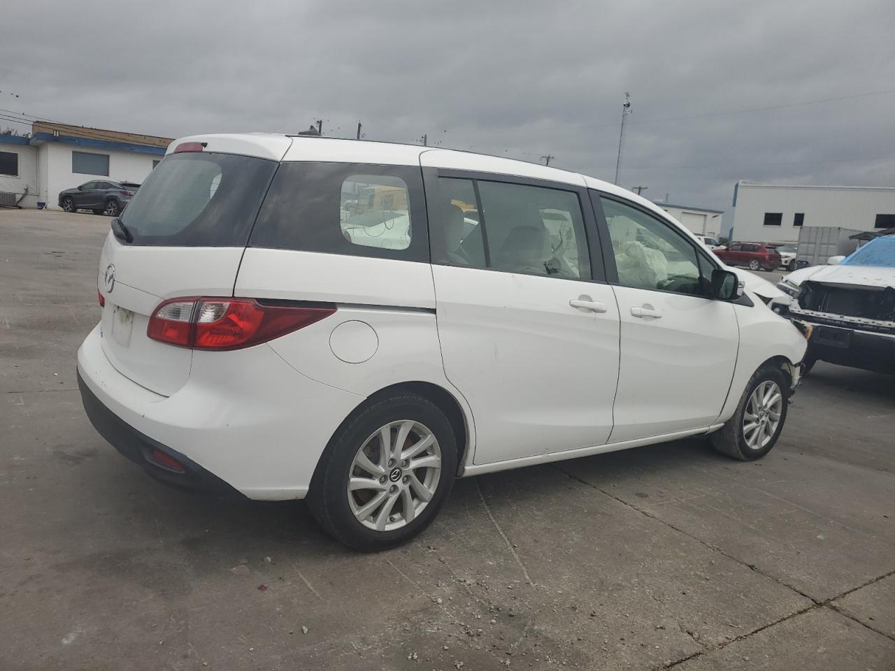 Image 3 of 2013 MAZDA 5  2013 with VIN JM1CW2BL4D0148916