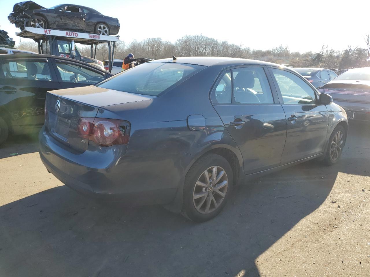 Изображение 3 2010 VOLKSWAGEN JETTA SE 2010 с VIN 3VWRZ7AJ3AM108427