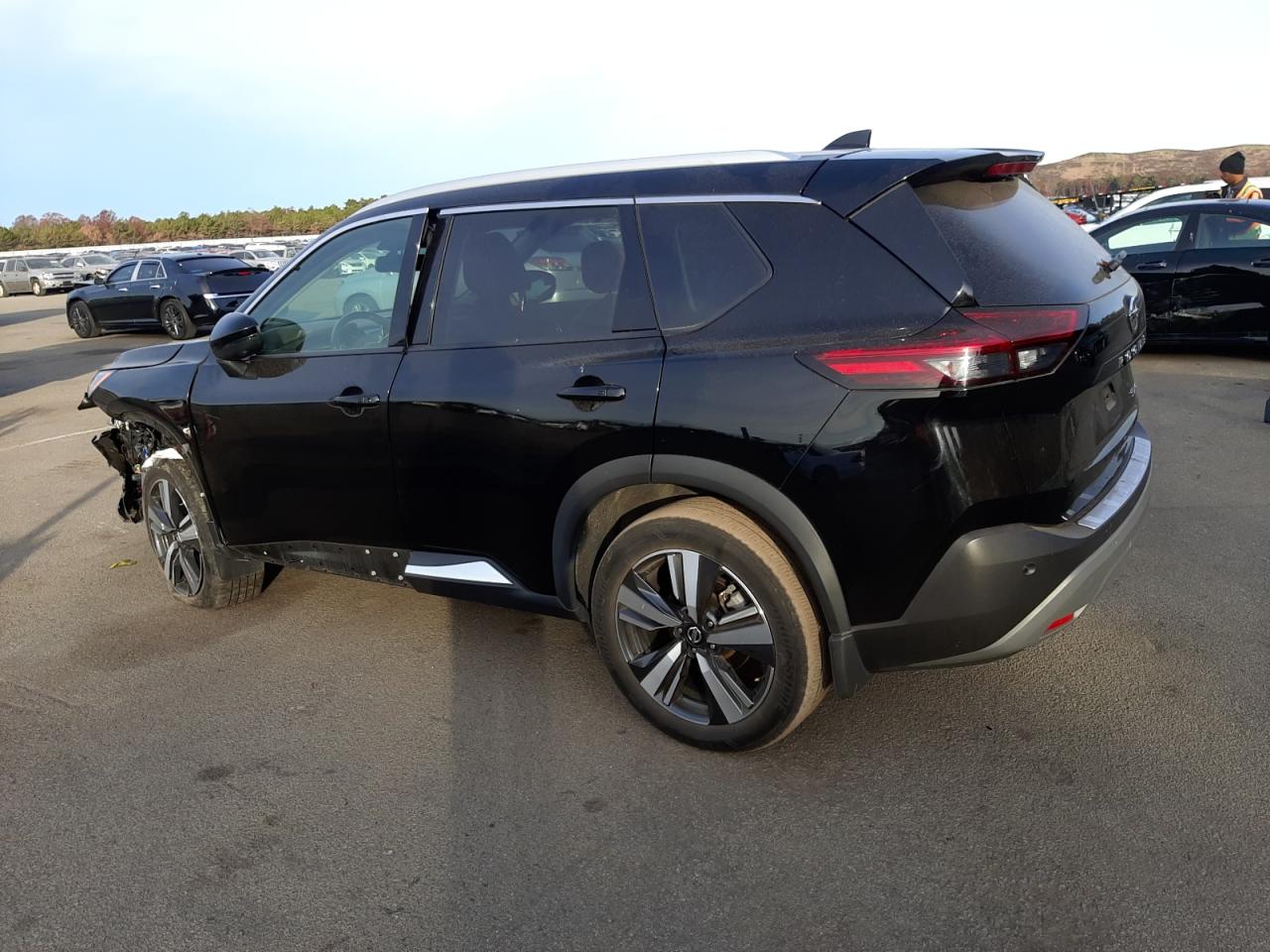 Image 2 of 2021 NISSAN ROGUE SL 2021 with VIN 5N1AT3CB1MC719560
