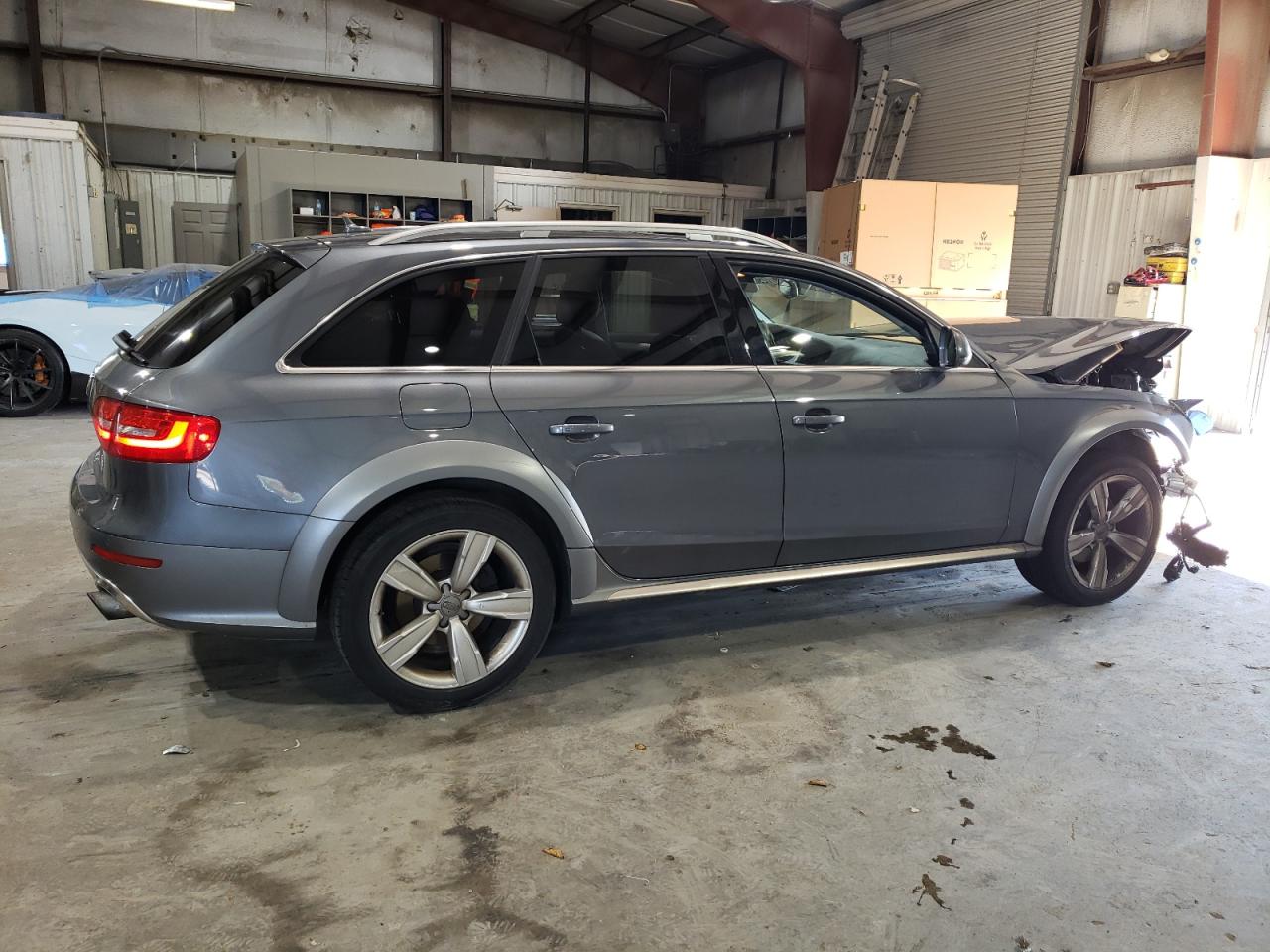 Изображение 3 2016 AUDI A4 ALLROAD PREMIUM PLUS 2016 с VIN WA1UFAFL1GA000613