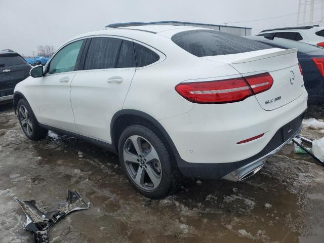 Obraz 2 z 2019 MERCEDES-BENZ GLC COUPE 300 4MATIC 2019 z VIN WDC0J4KB4KF580026