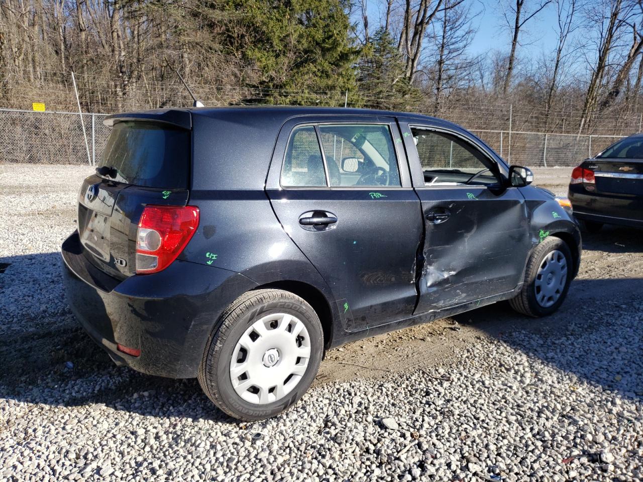 Image 3 of 2014 TOYOTA SCION XD  2014 with VIN JTKKUPB48E1040794