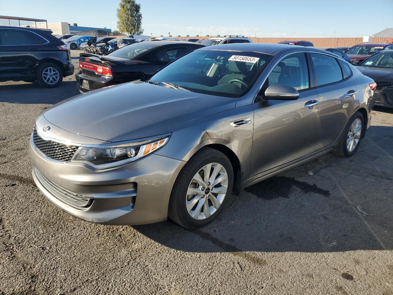 Obraz 1 z 2018 KIA OPTIMA LX 2018 z VIN 5XXGT4L38JG255062