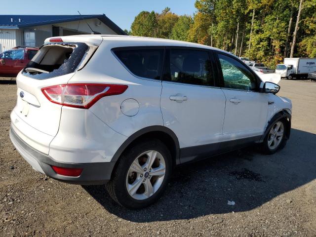 Image 3 of 2014 FORD ESCAPE SE 2014 with VIN 1FMCU9GX6EUB65510