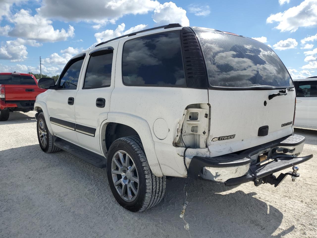 Obraz 2 z 2005 CHEVROLET TAHOE K1500 2005 z VIN 1GNEK13TX5R125383