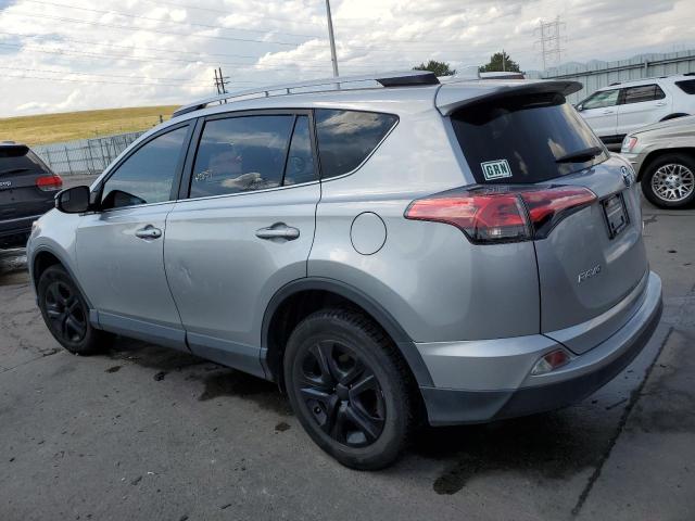 Image 2 of 2018 TOYOTA RAV4 LE 2018 with VIN JTMBFREV0JJ253671