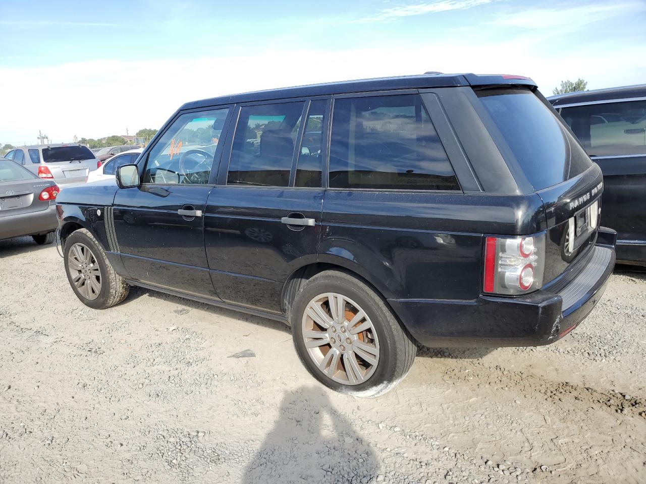 Obraz 2 z 2010 LAND ROVER RANGE ROVER HSE LUXURY 2010 z VIN SALMF1D43AA325734
