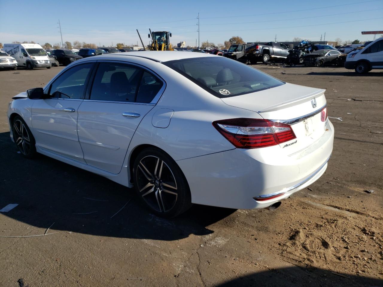 Изображение 2 2017 HONDA ACCORD SPORT SPECIAL EDITION 2017 с VIN 1HGCR2F18HA196470