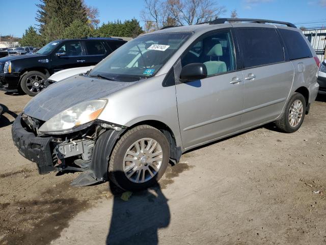2009 TOYOTA SIENNA LE 2009 image