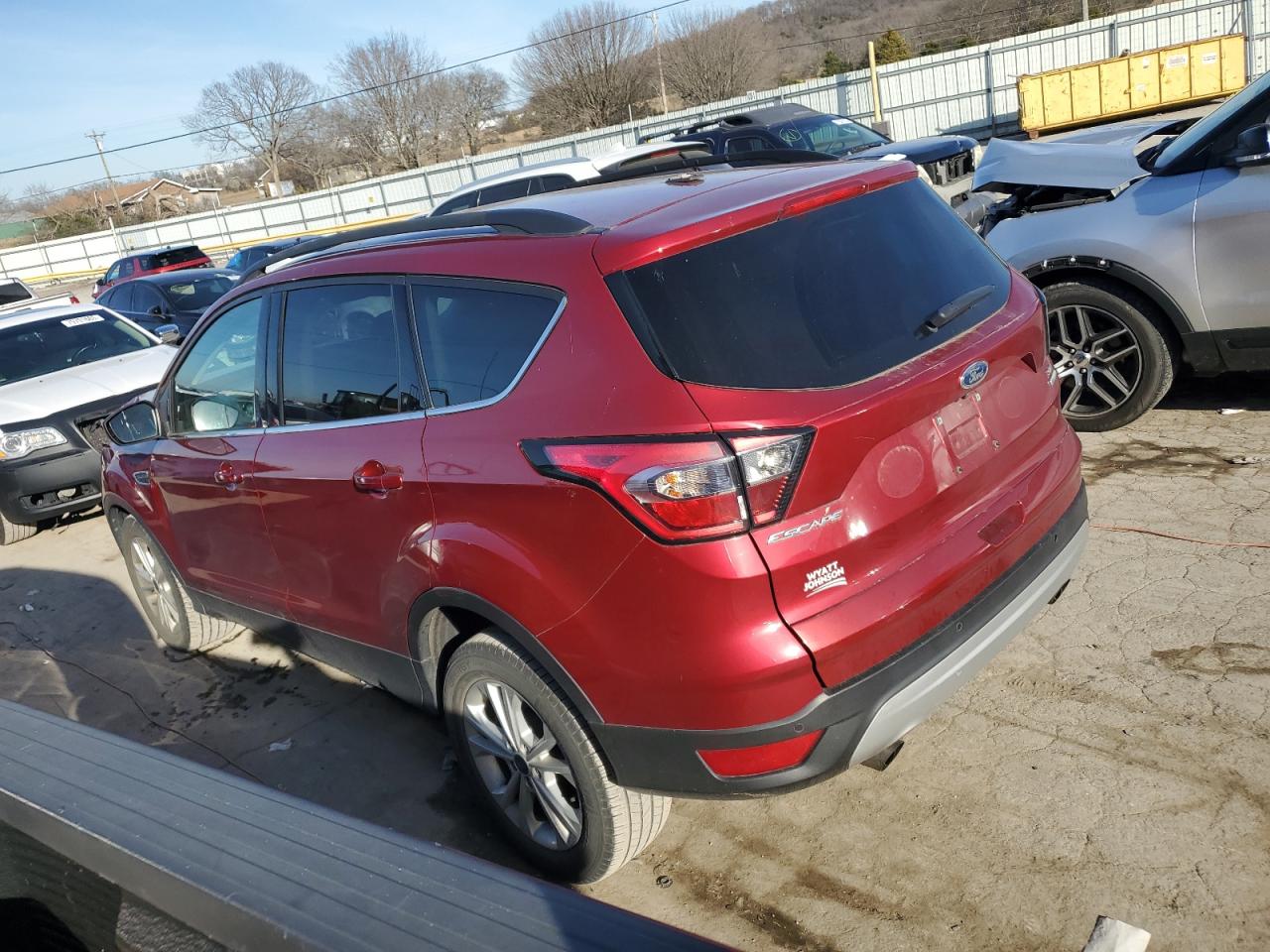 Изображение 2 2017 FORD ESCAPE SE 2017 с VIN 1FMCU0GD9HUD15700