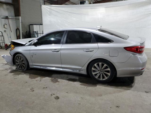 Obraz 2 z 2017 HYUNDAI SONATA SPORT 2017 z VIN 5NPE34AFXHH447876