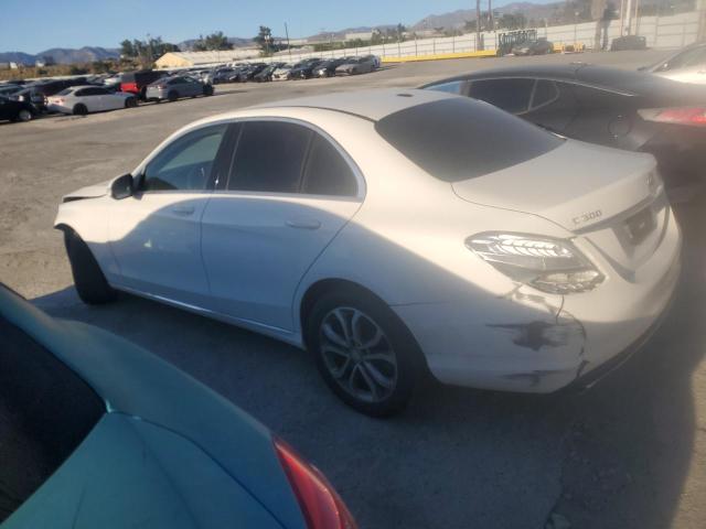 Obraz 2 z 2015 MERCEDES-BENZ C 300 2015 z VIN 55SWF4JB6FU056145