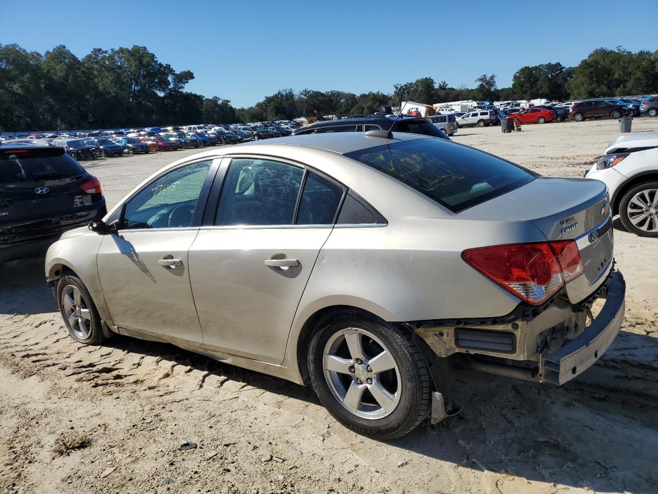 Obraz 2 z 2016 CHEVROLET CRUZE LIMITED LT 2016 z VIN 1G1PE5SB4G7197244