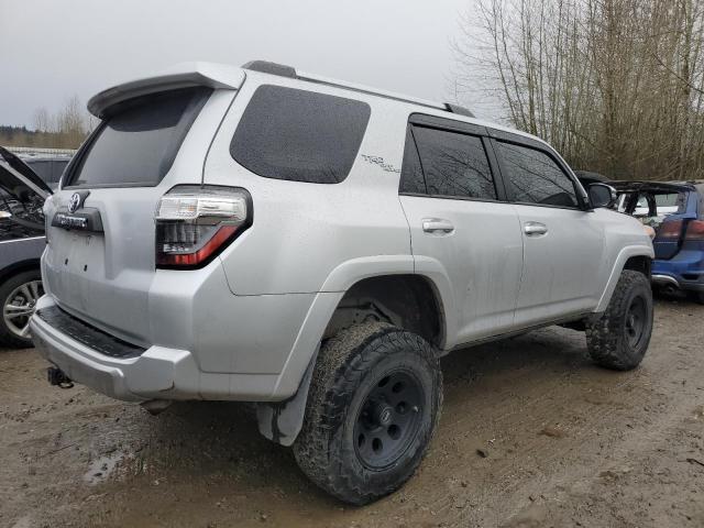 Image 3 of 2018 TOYOTA 4RUNNER SR5/SR5 PREMIUM 2018 with VIN JTEBU5JR9J5587614