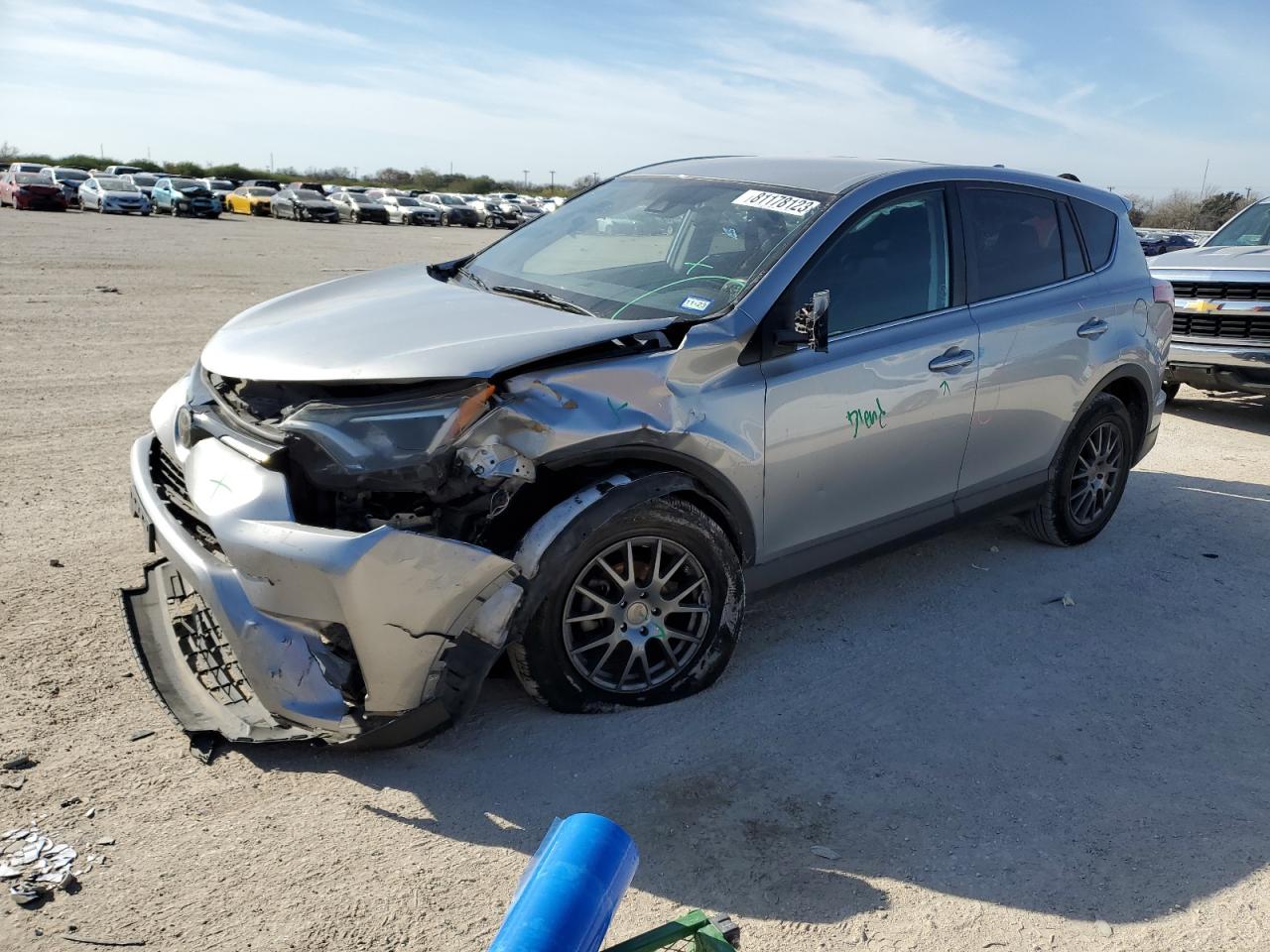 Image 1 of 2018 TOYOTA RAV4 LE 2018 with VIN 2T3ZFREV9JW430010