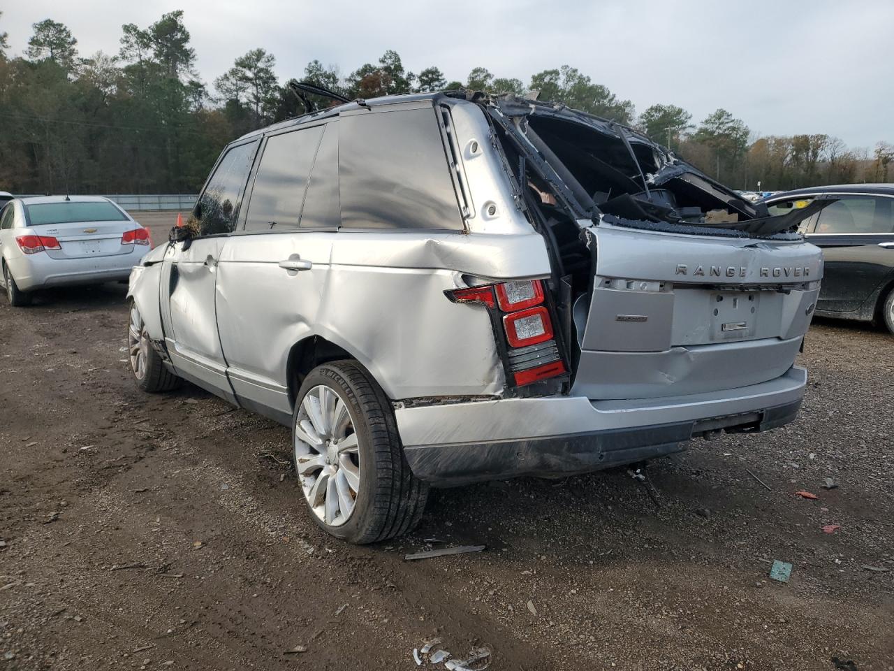 Obraz 2 z 2016 LAND ROVER RANGE ROVER SUPERCHARGED 2016 z VIN SALGS2EF1GA297522