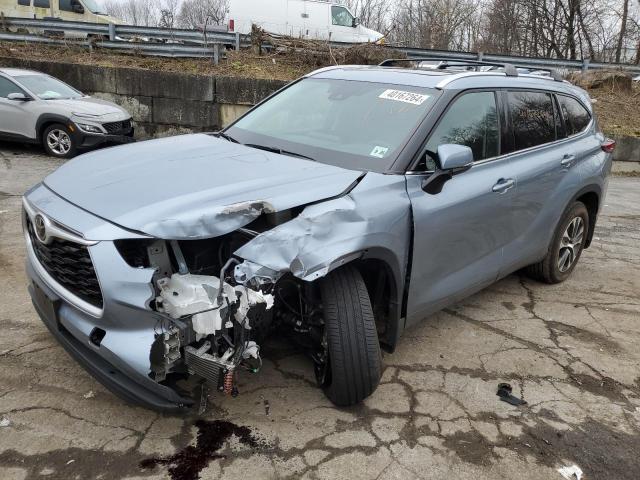Изображение 1 2021 TOYOTA HIGHLANDER XLE 2021 с VIN 5TDGZRBH6MS153223