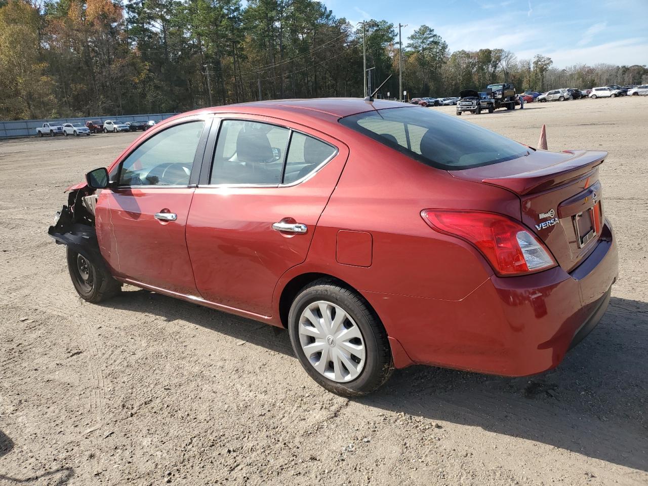 Изображение 2 2017 NISSAN VERSA S 2017 с VIN 3N1CN7AP0HL831678