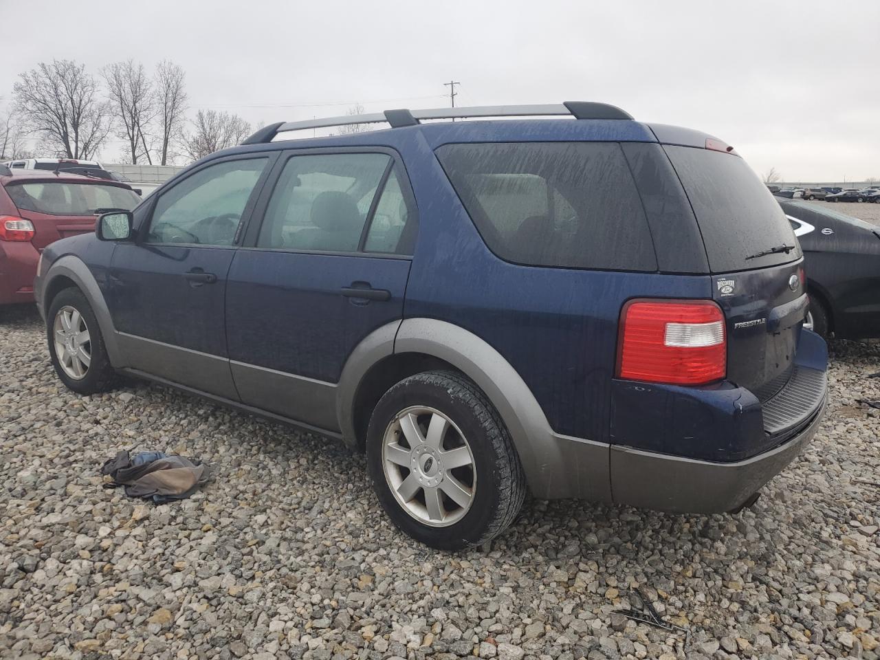 Image 2 of 2005 FORD FREESTYLE SE 2005 with VIN 1FMZK01115GA46424