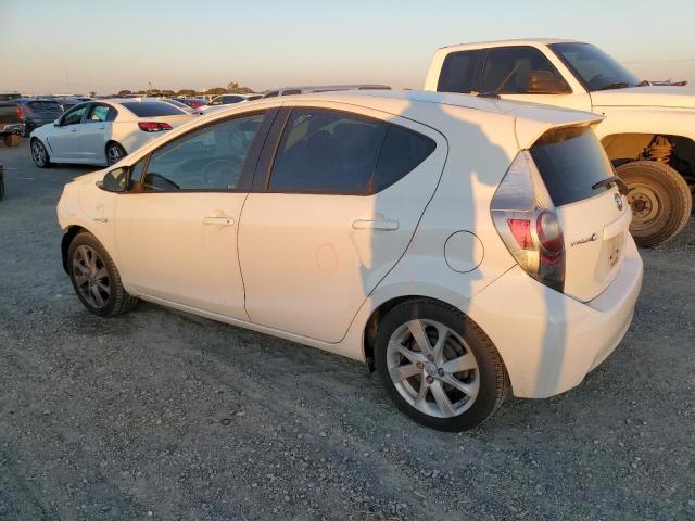 Image 2 of 2014 TOYOTA PRIUS C  2014 with VIN JTDKDTB33E1078473