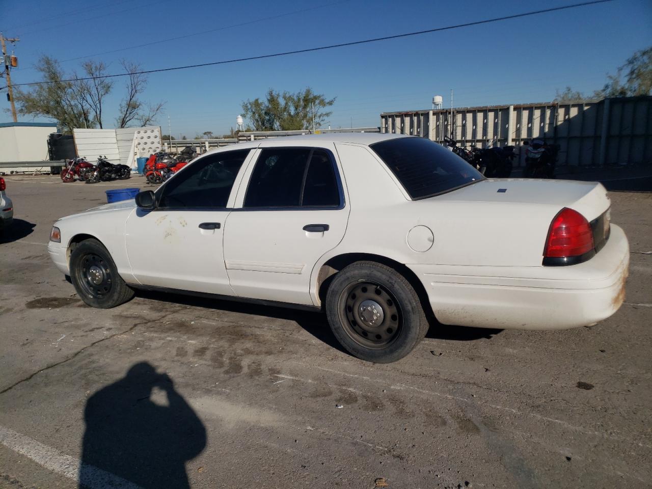 Image 2 of 2010 FORD CROWN VICTORIA POLICE INTERCEPTOR 2010 with VIN 2FABP7BV0AX121674