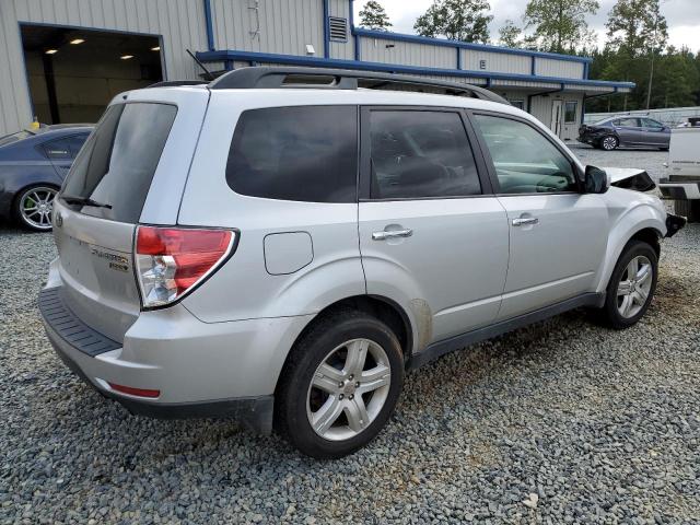 Obraz 3 z 2010 SUBARU FORESTER 2.5X PREMIUM 2010 z VIN JF2SH6CC8AH706471
