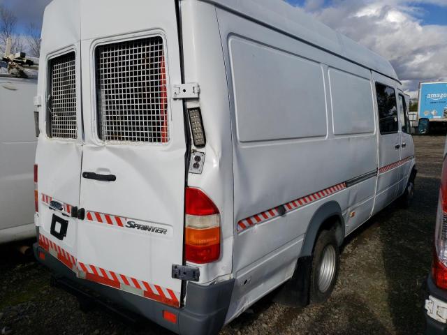 Image 3 of 2003 SPRINTER 3500 SPRINTER  2003 with VIN WD2YD542235514812