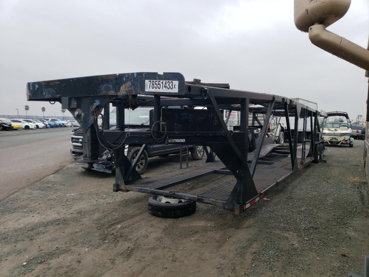 Изображение 2 2000 KAUFMAN CARHAULER 2000 с VIN 15XFE5030Y1003899