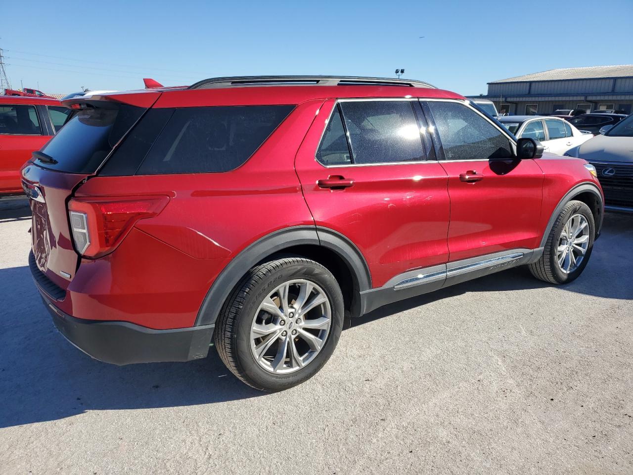 Obraz 3 z 2020 FORD EXPLORER XLT 2020 z VIN 1FMSK7DH5LGC41863