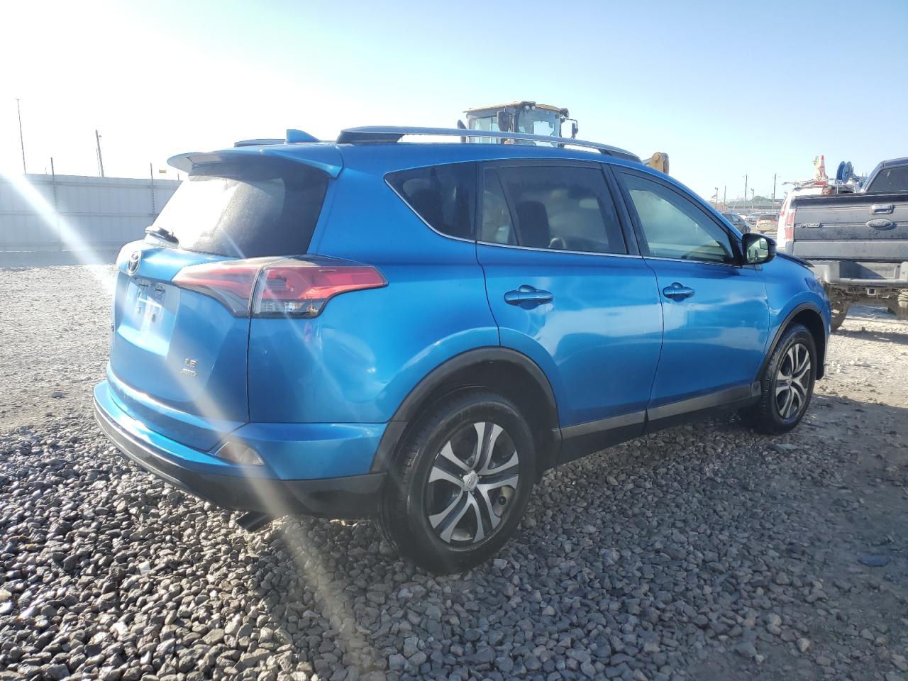 Image 3 of 2017 TOYOTA RAV4 LE 2017 with VIN JTMBFREV4HJ108997