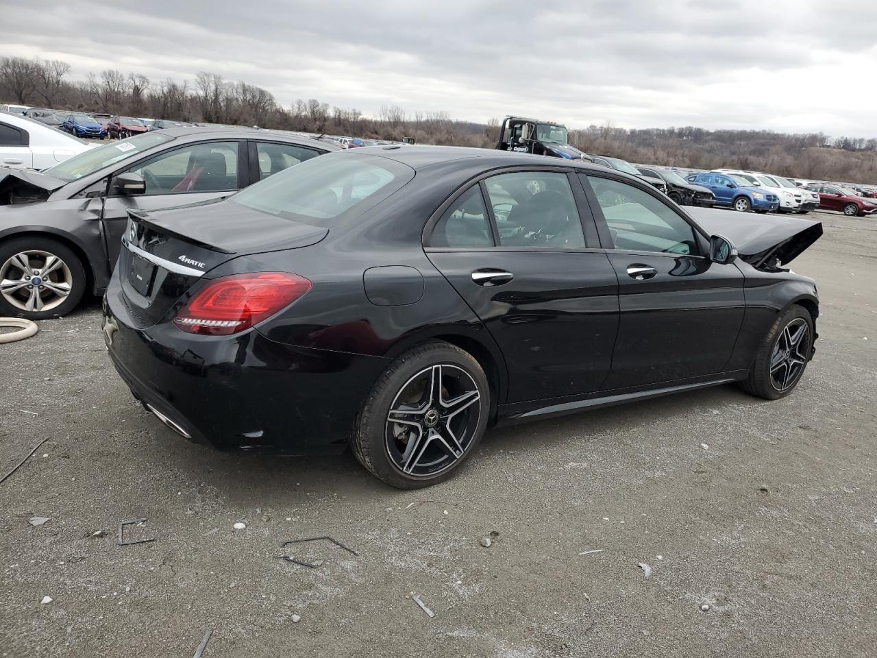 Image 3 of 2020 MERCEDES-BENZ C 300 4MATIC 2020 with VIN 55SWF8EB3LU327708