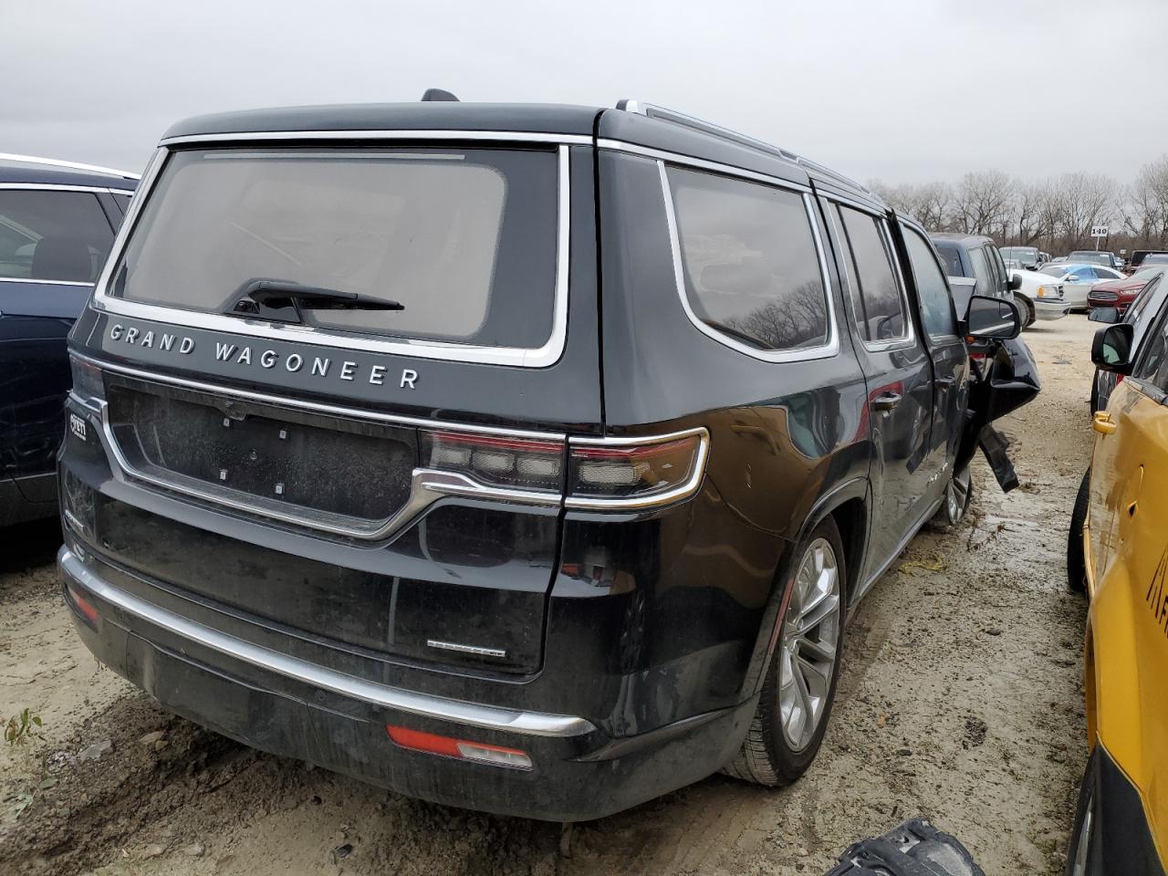 Изображение 3 2022 JEEP GRAND WAGONEER SERIES II 2022 с VIN 1C4SJVFJ9NS139817