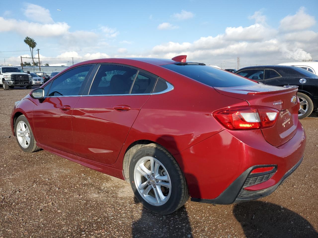 Obraz 2 z 2018 CHEVROLET CRUZE LT 2018 z VIN 1G1BE5SM7J7203735