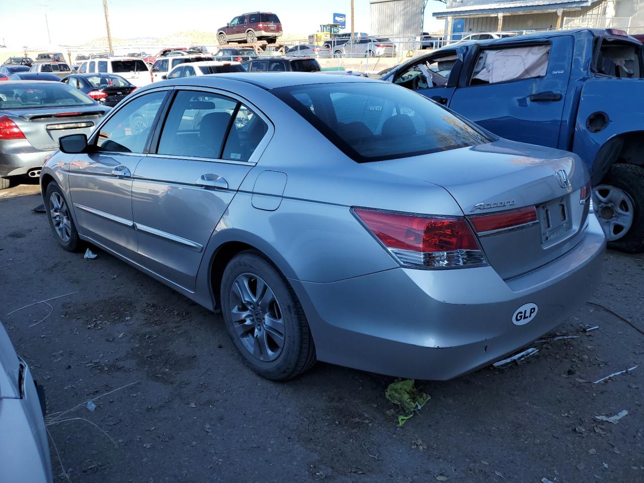Изображение 2 2011 HONDA ACCORD SE 2011 с VIN 1HGCP2F68BA118957