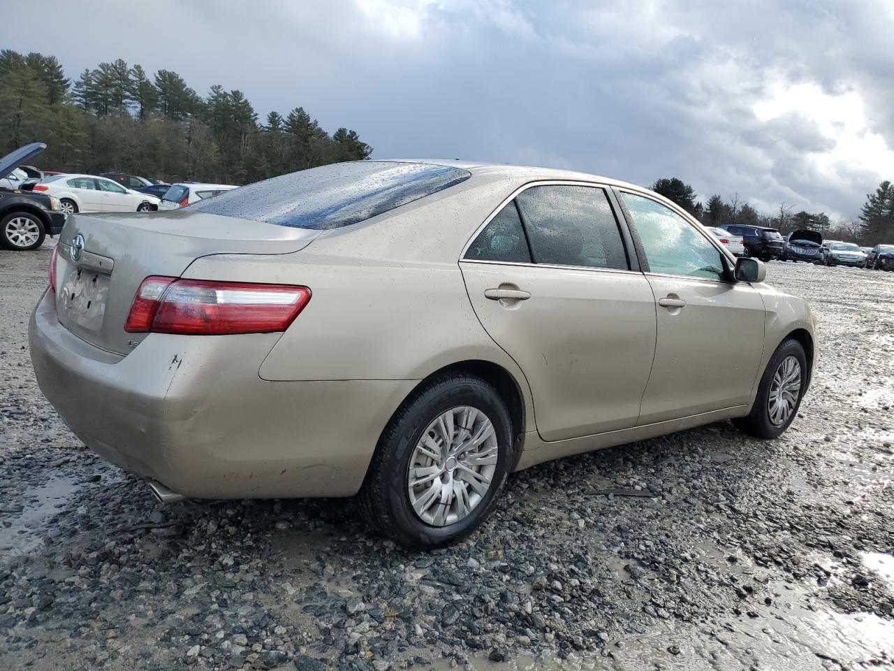 Obraz 3 z 2007 TOYOTA CAMRY LE 2007 z VIN 4T1BK46K17U011378