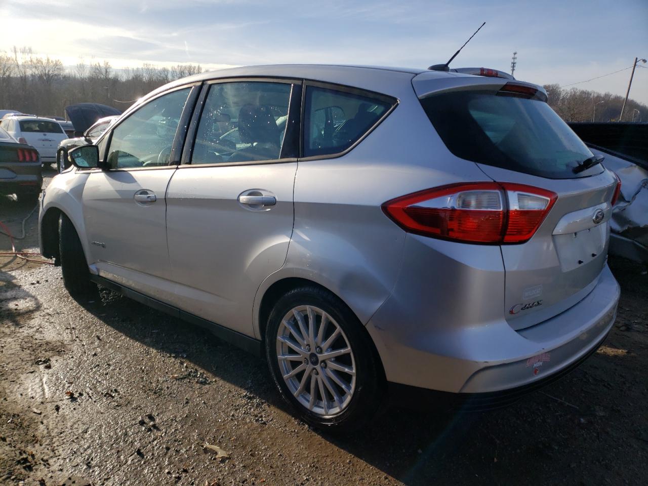 Image 2 of 2013 FORD C-MAX SE 2013 with VIN 1FADP5AU6DL547506