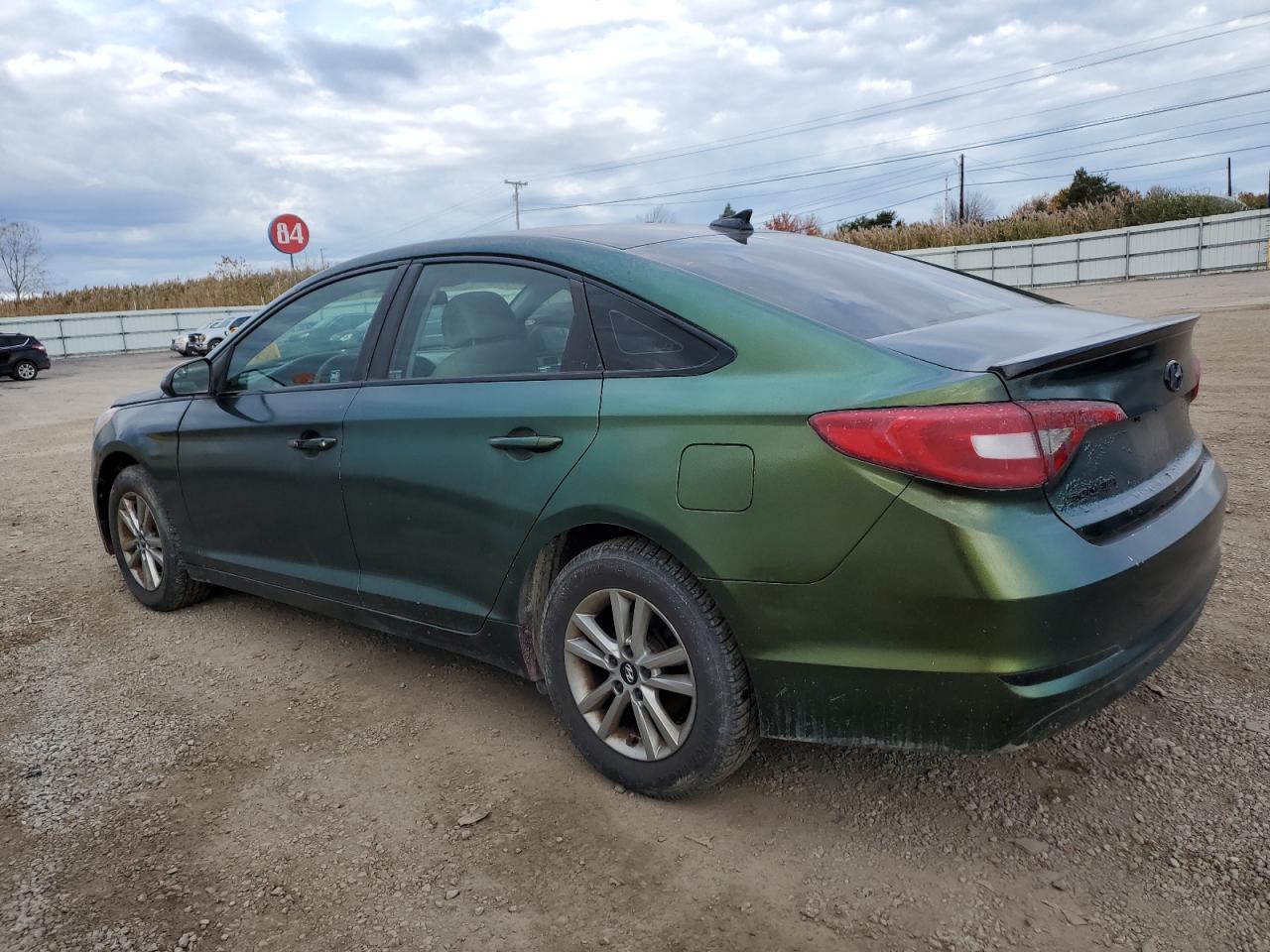 Image 2 of 2015 HYUNDAI SONATA SE 2015 with VIN 5NPE24AF0FH039323