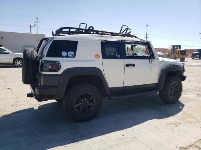 Image 3 of 2014 TOYOTA FJ CRUISER  2014 with VIN JTEBU4BF8EK204509