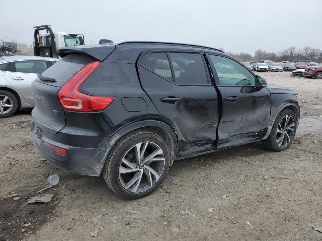 Image 3 of 2021 VOLVO XC40 T5 R-DESIGN 2021 with VIN YV4162UM7M2415500