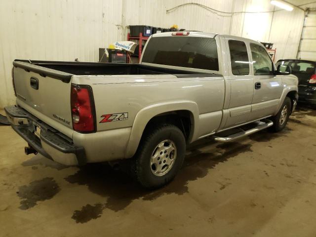 Obraz 3 z 2004 CHEVROLET SILVERADO K1500 2004 z VIN 2GCEK19T941237017