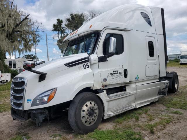Image 2 of 2020 FREIGHTLINER CASCADIA 126  2020 with VIN 3AKJHHDRXLSLH7385
