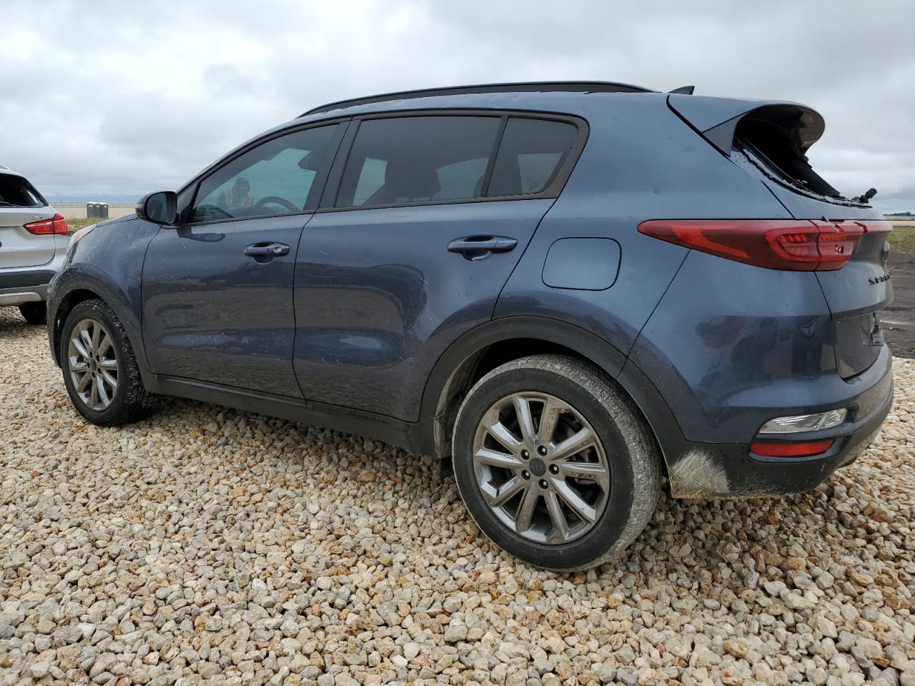 Image 2 of 2022 KIA SPORTAGE S 2022 with VIN KNDP63AC8N7960785