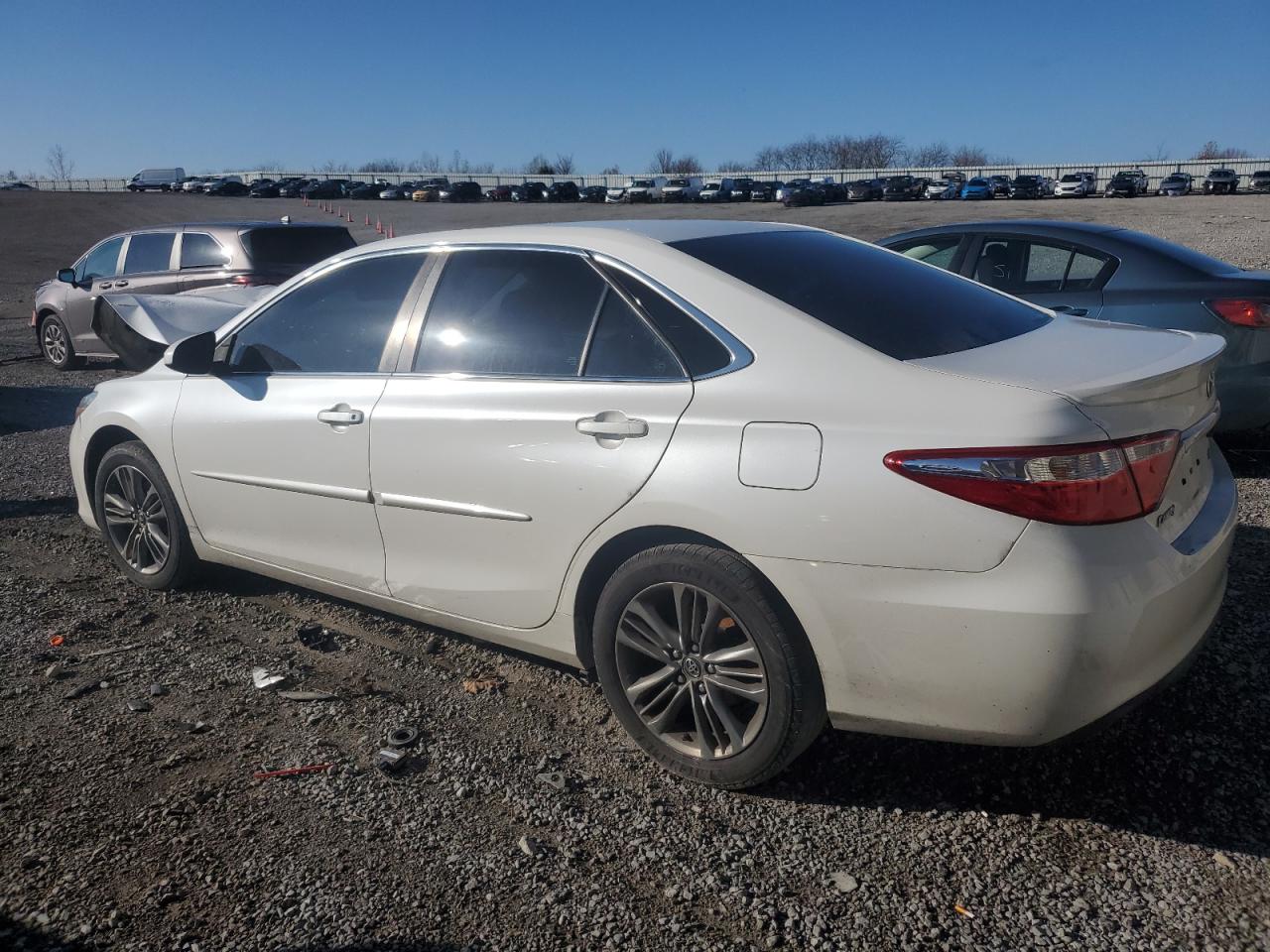 Image 2 of 2017 TOYOTA CAMRY LE 2017 with VIN 4T1BF1FK0HU333885