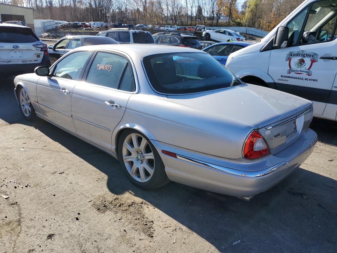 Image 2 of 2004 JAGUAR XJ8  2004 with VIN SAJWA71C94SG33961