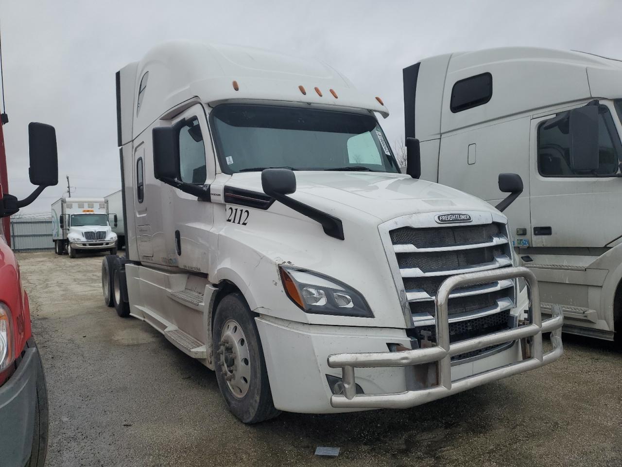 2019 FREIGHTLINER CASCADIA 126  2019 image