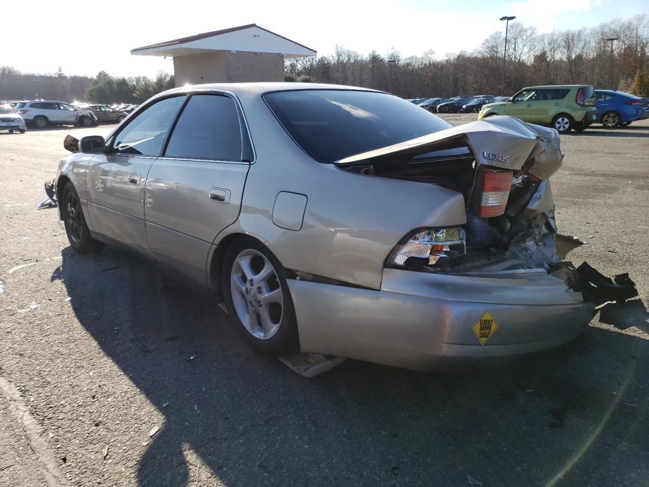 Image 2 of 2001 LEXUS ES 300 2001 with VIN JT8BF28G510328311