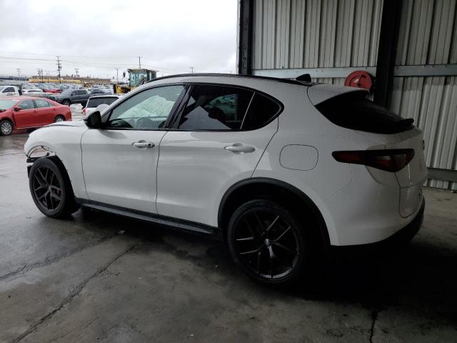 Obraz 2 z 2020 ALFA ROMEO STELVIO  2020 z VIN ZASPAJAN9L7C76532