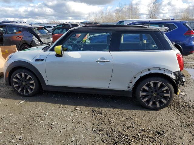 Obraz 2 z 2022 MINI COOPER SE 2022 z VIN WMW13DJ05N2R93389
