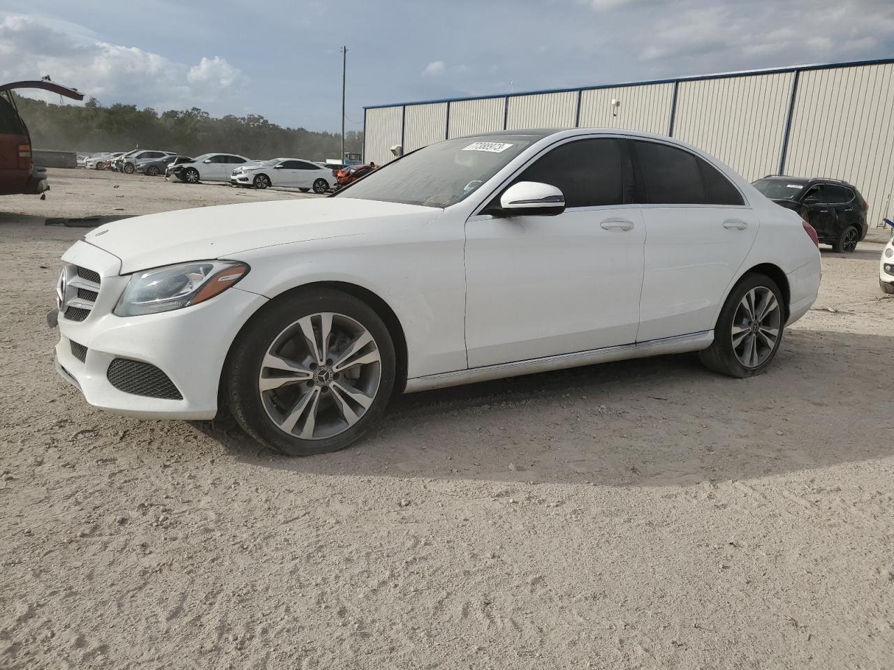 Изображение 1 2018 MERCEDES-BENZ C 300 2018 с VIN WDDWF4JB4JR349178