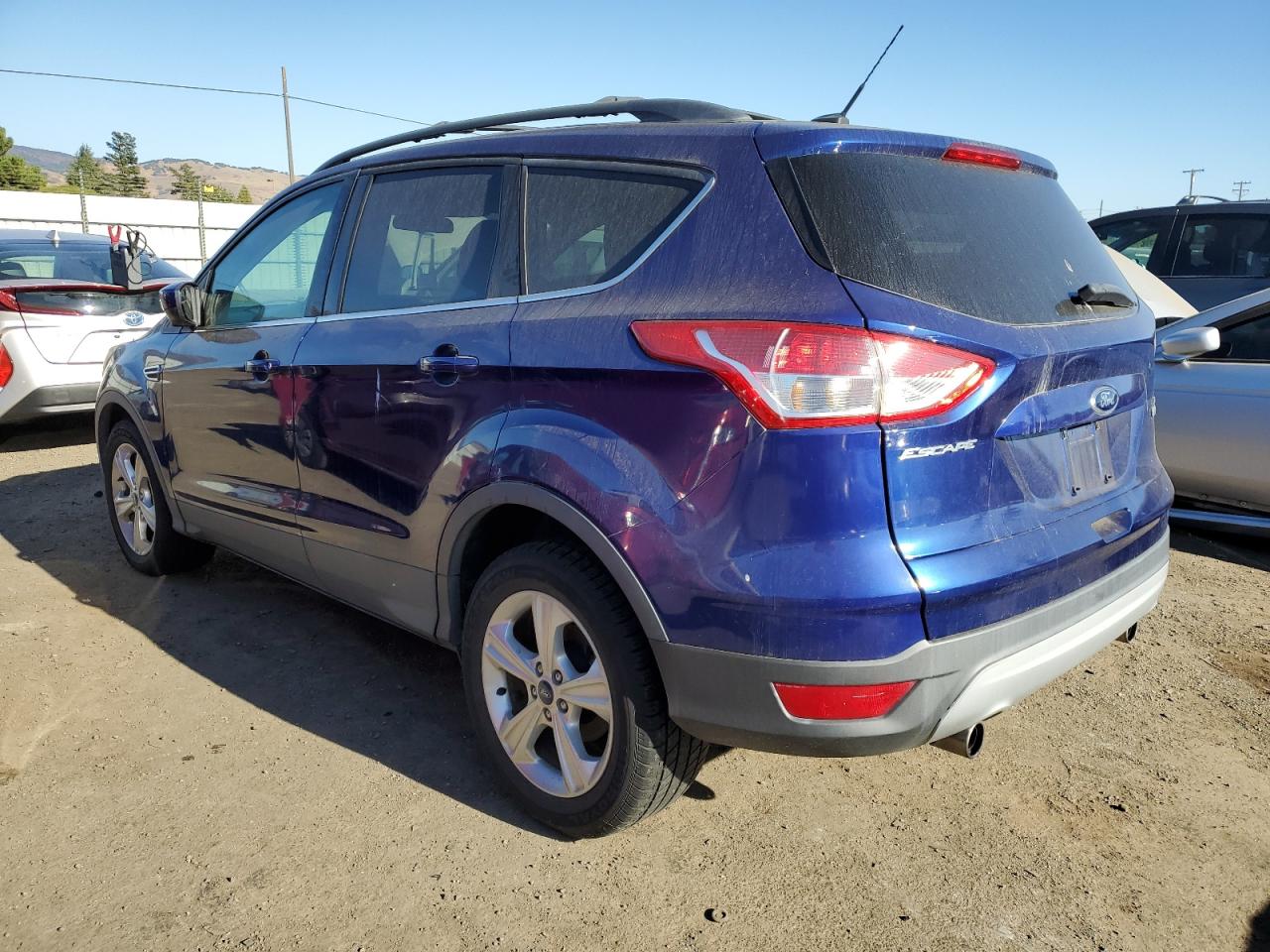 Image 2 of 2013 FORD ESCAPE SE 2013 with VIN 1FMCU0GX8DUD02408